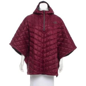 The North Face Quilted Thermoball Poncho Cape